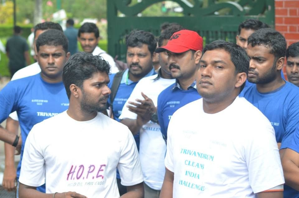 Go Green Save Earth volunteers at a green campaign